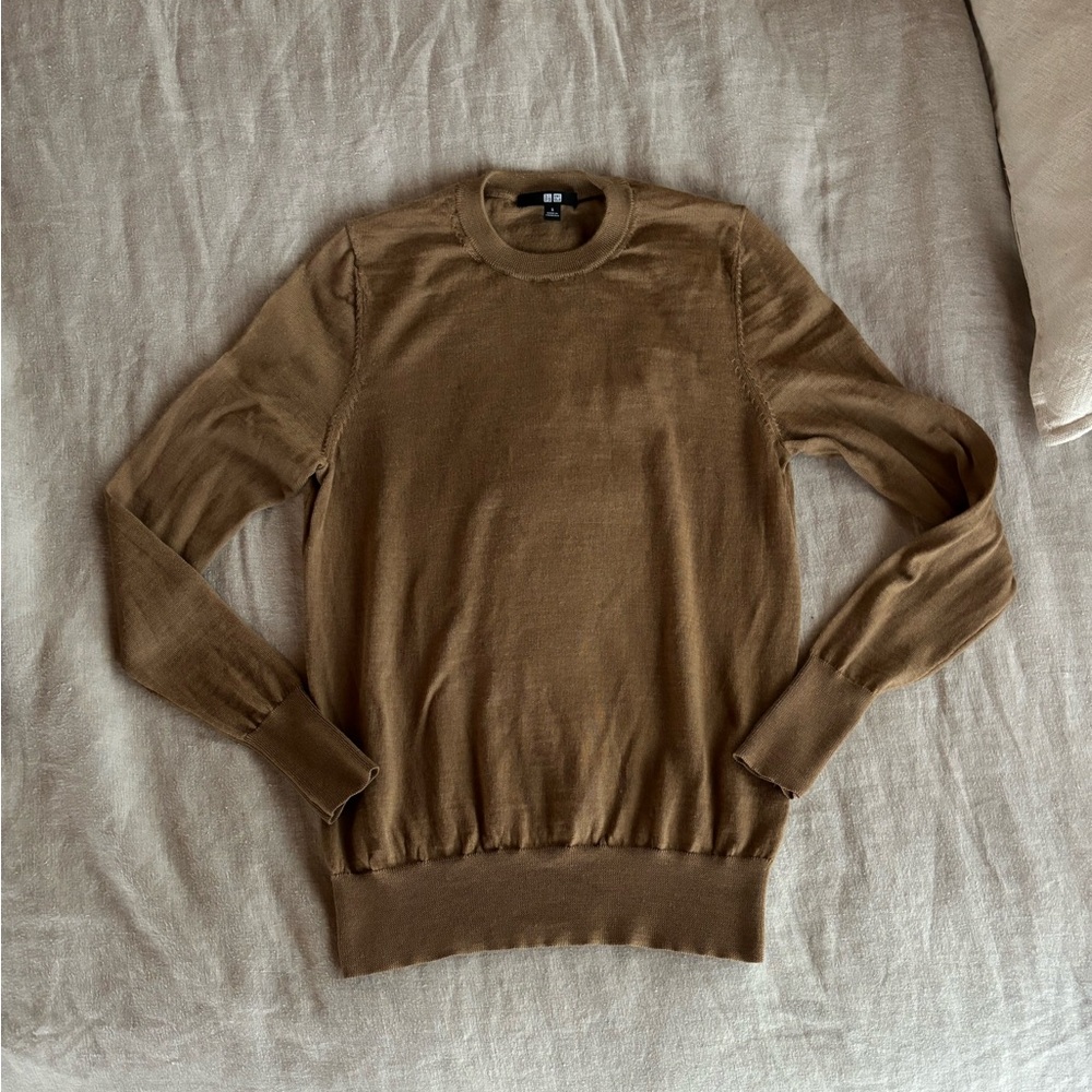Uniqlo Brown Wool Crewneck Sweater